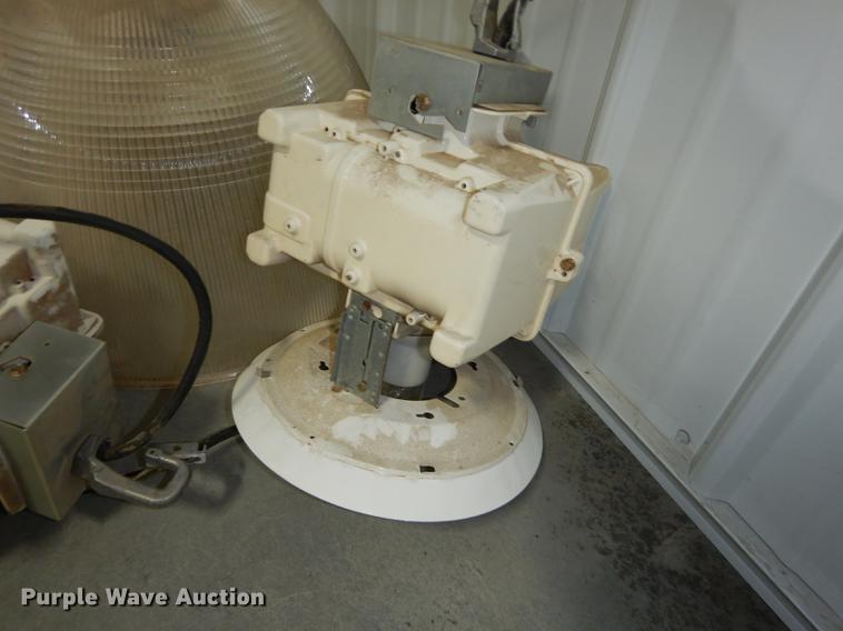 image for item EP9089 (9) Halide ceiling lights