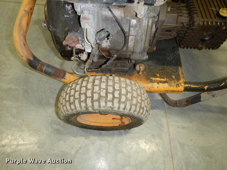 image for item EP9092 (2) DeWalt pressure washers