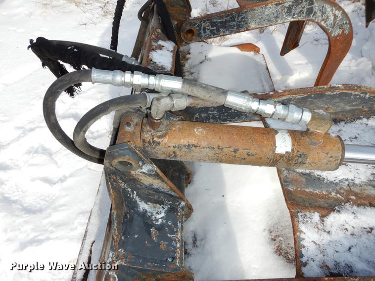 image for item EP9100 Skid steer grapple bucket