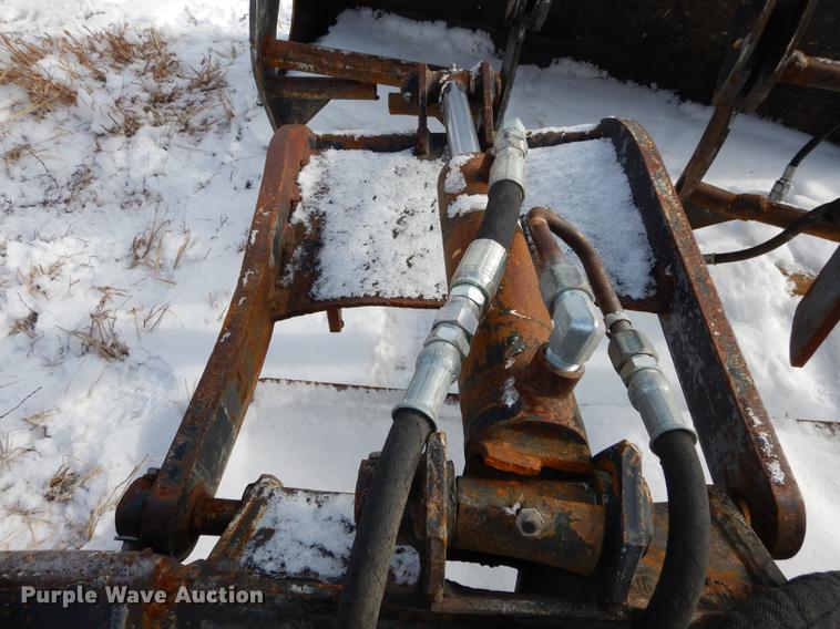 image for item EP9100 Skid steer grapple bucket