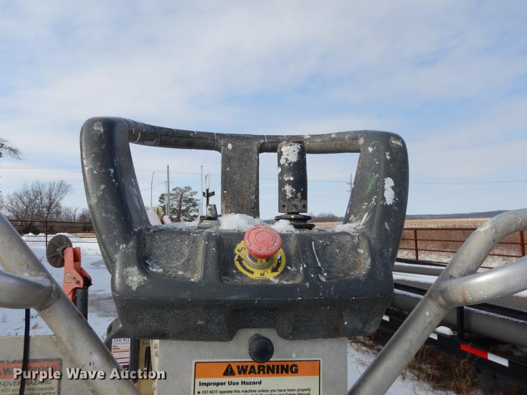 image for item EP9101 JLG T350 boom lift