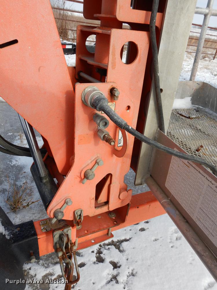 image for item EP9101 JLG T350 boom lift