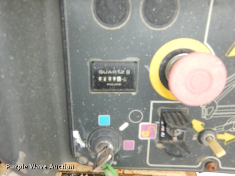 image for item EP9101 JLG T350 boom lift