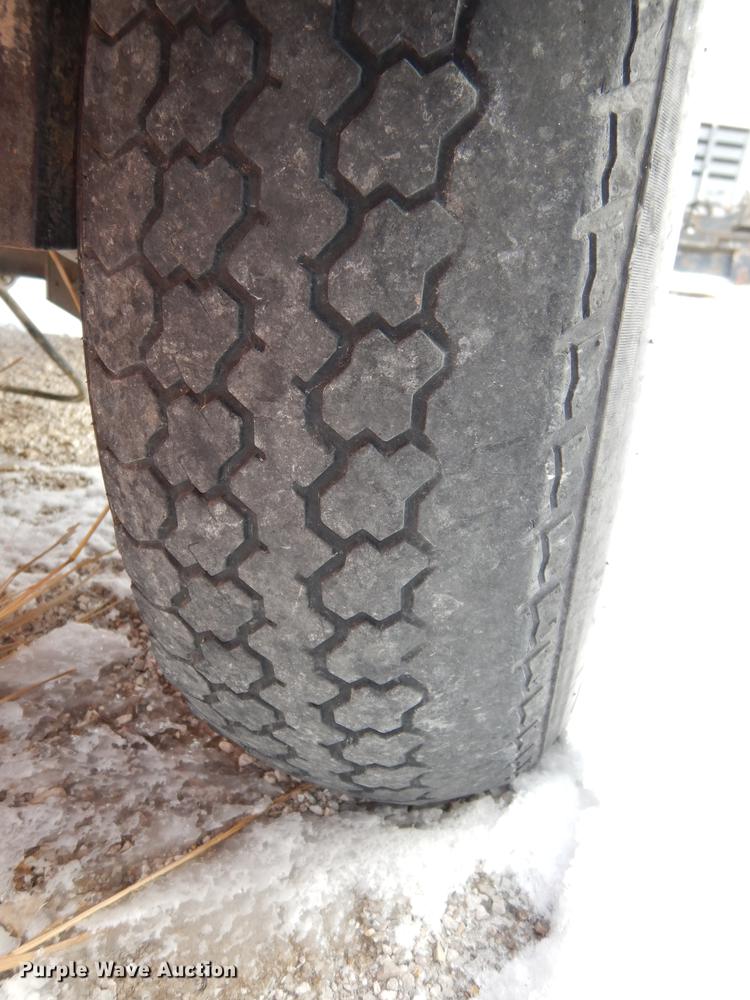 image for item EP9101 JLG T350 boom lift