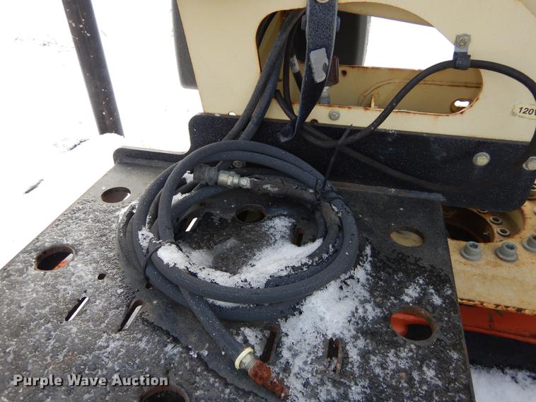 image for item EP9101 JLG T350 boom lift