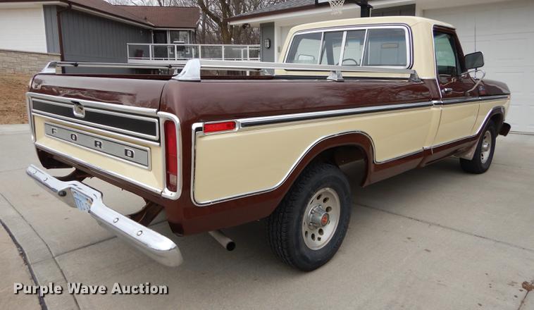 image for item J5512 1979 Ford Ranger F100 Lariat pickup truck