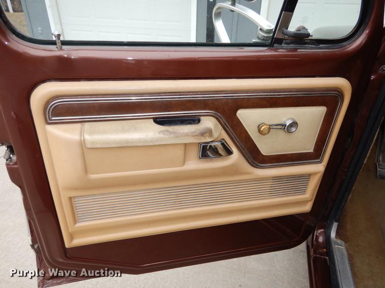 image for item J5512 1979 Ford Ranger F100 Lariat pickup truck