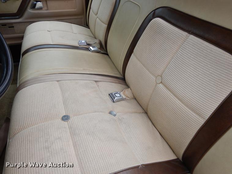 image for item J5512 1979 Ford Ranger F100 Lariat pickup truck