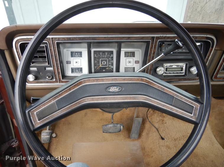 image for item J5512 1979 Ford Ranger F100 Lariat pickup truck