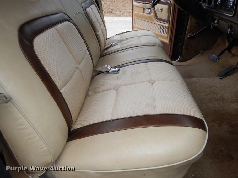 image for item J5512 1979 Ford Ranger F100 Lariat pickup truck