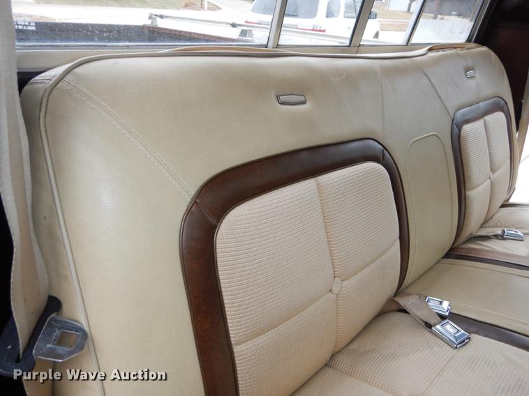 image for item J5512 1979 Ford Ranger F100 Lariat pickup truck