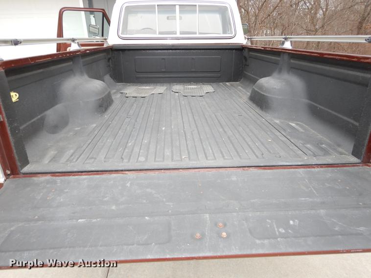 image for item J5512 1979 Ford Ranger F100 Lariat pickup truck