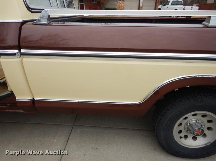 image for item J5512 1979 Ford Ranger F100 Lariat pickup truck