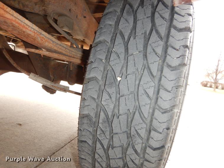 image for item J5512 1979 Ford Ranger F100 Lariat pickup truck