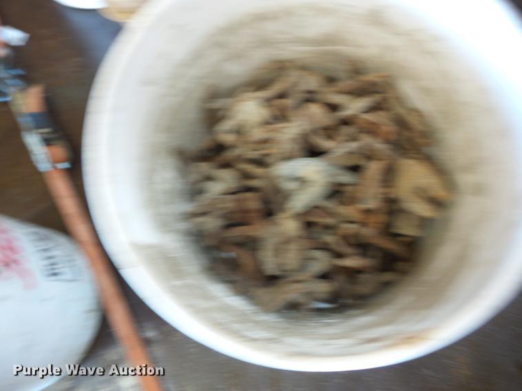 image for item AY9625 Approximately 88 EFCO concrete forms