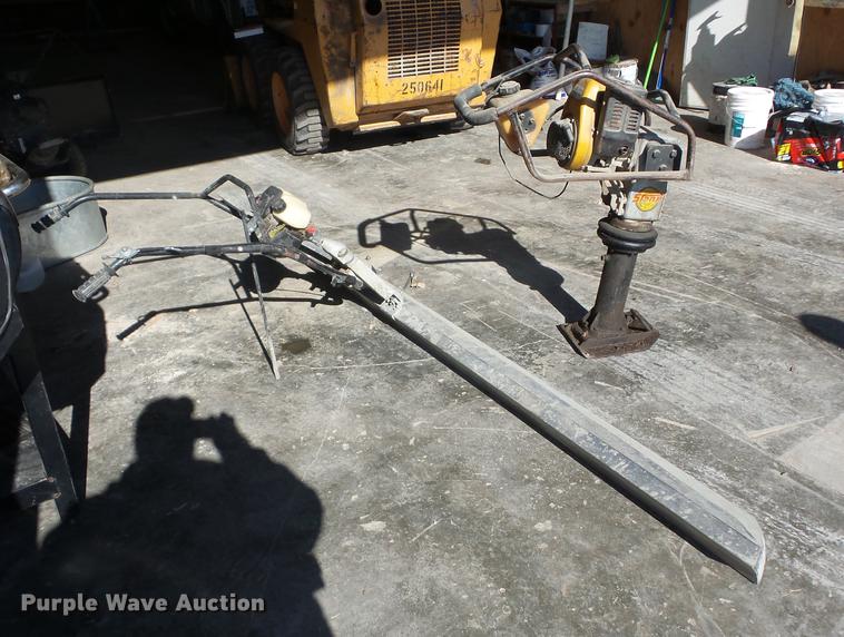 image for item AY9626 Concrete tools