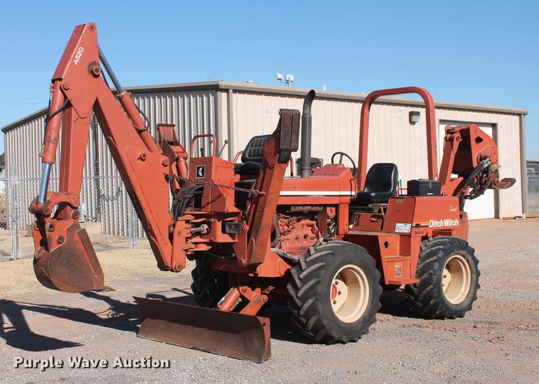 image for item DB5083 1994 Ditch Witch 8020JD vibratory cable plow