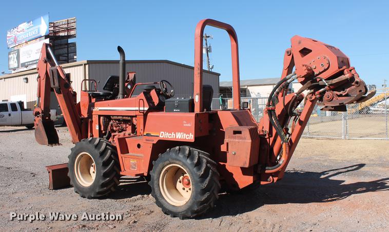 image for item DB5083 1994 Ditch Witch 8020JD vibratory cable plow