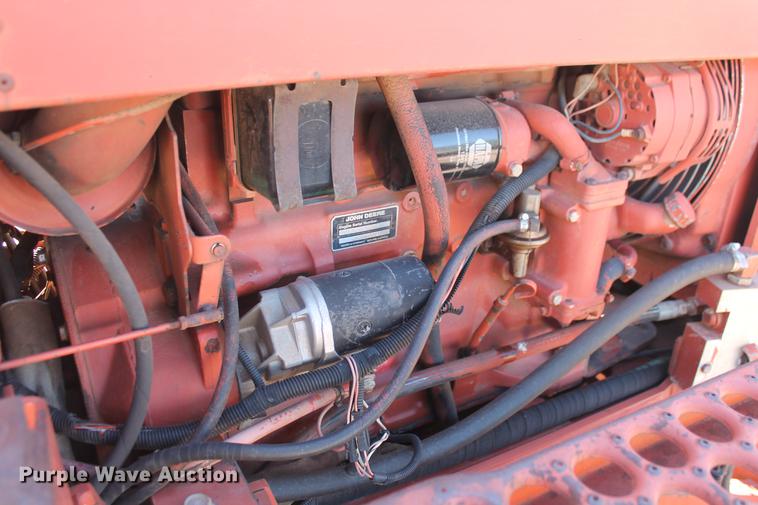 image for item DB5083 1994 Ditch Witch 8020JD vibratory cable plow