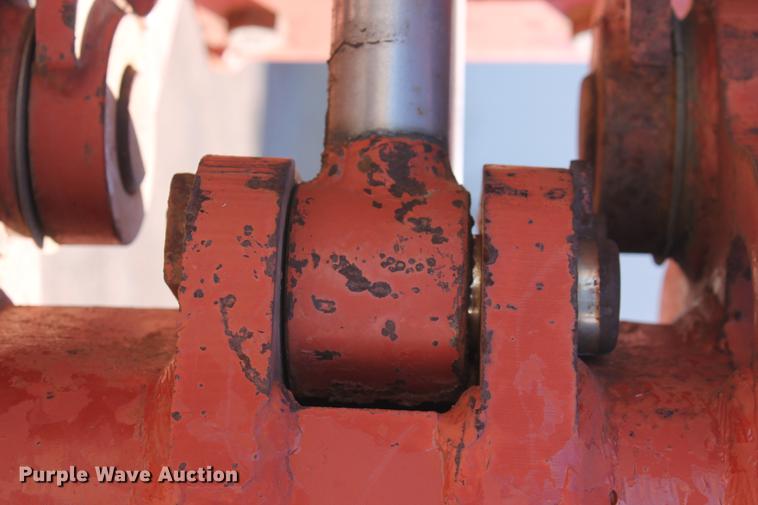 image for item DB5083 1994 Ditch Witch 8020JD vibratory cable plow