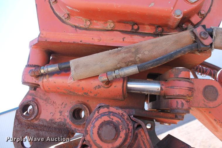 image for item DB5083 1994 Ditch Witch 8020JD vibratory cable plow