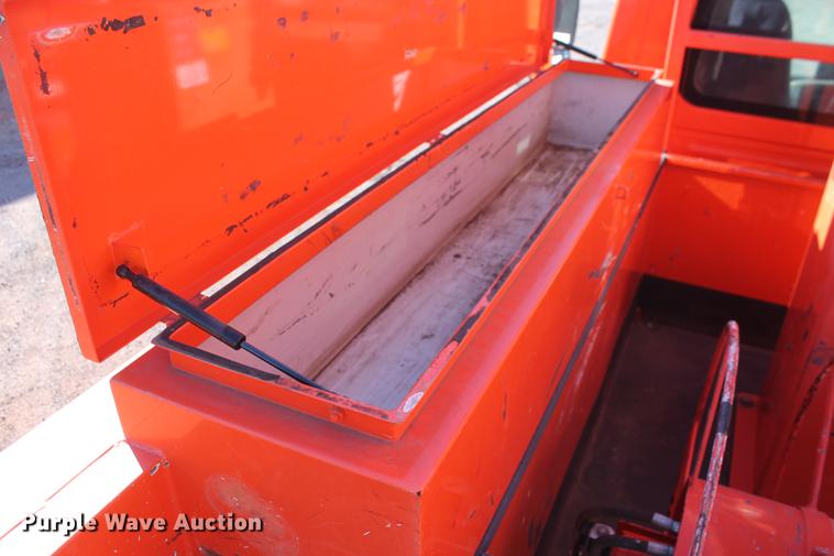 image for item DB5087 2010 International DuraStar 4300 bucket truck