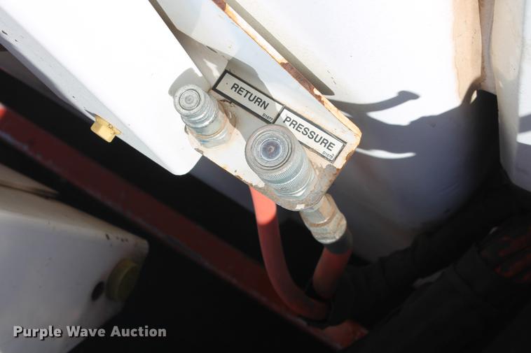 image for item DB5087 2010 International DuraStar 4300 bucket truck