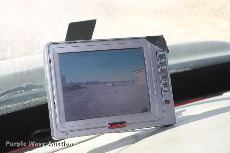 image for item DB5088 2009 International DuraStar 4300 bucket truck