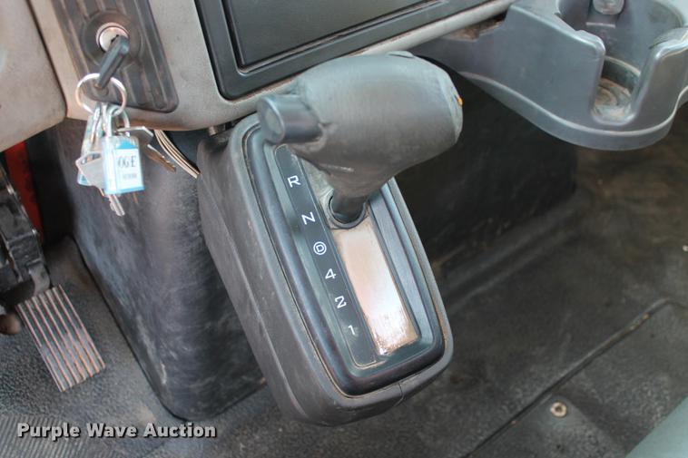 image for item DB5088 2009 International DuraStar 4300 bucket truck