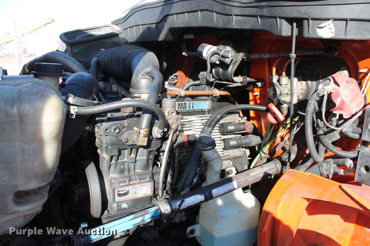 image for item DB5088 2009 International DuraStar 4300 bucket truck