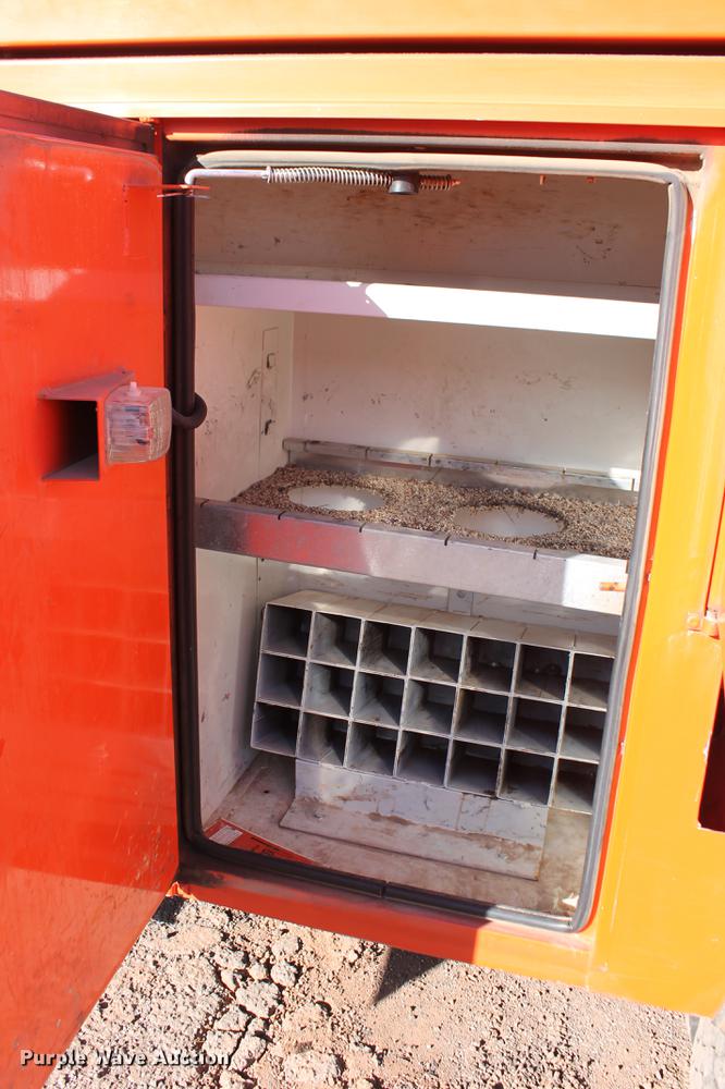 image for item DB5088 2009 International DuraStar 4300 bucket truck