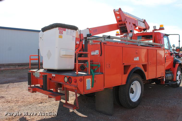 image for item DB5088 2009 International DuraStar 4300 bucket truck