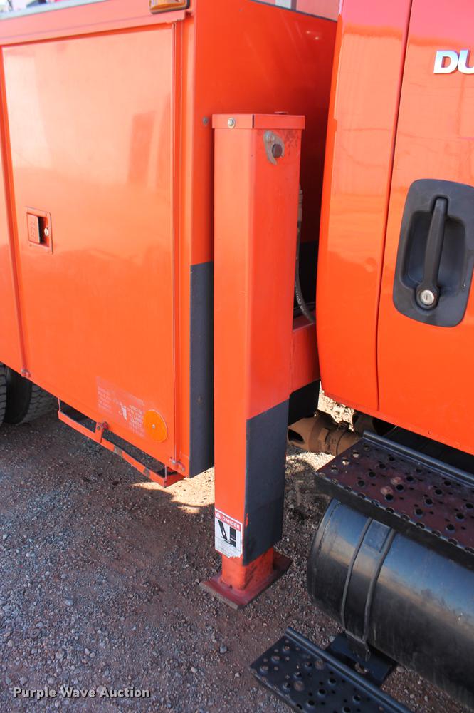 image for item DB5088 2009 International DuraStar 4300 bucket truck
