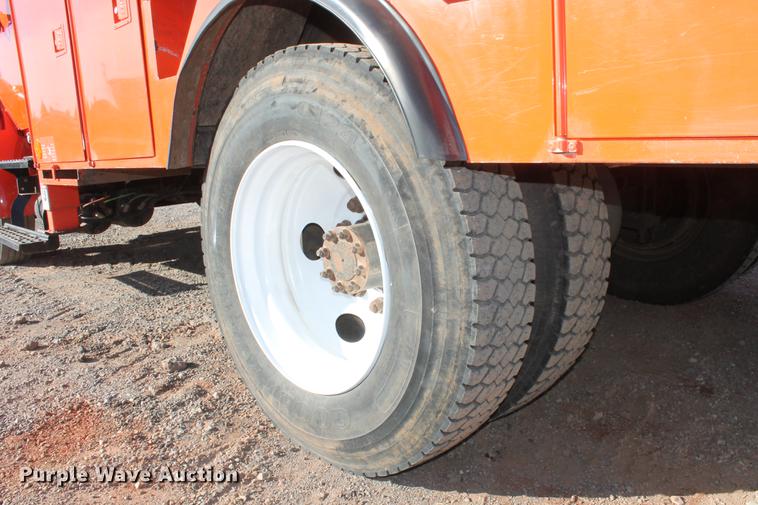 image for item DB5088 2009 International DuraStar 4300 bucket truck