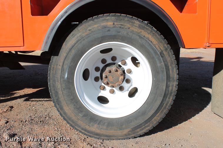 image for item DB5088 2009 International DuraStar 4300 bucket truck