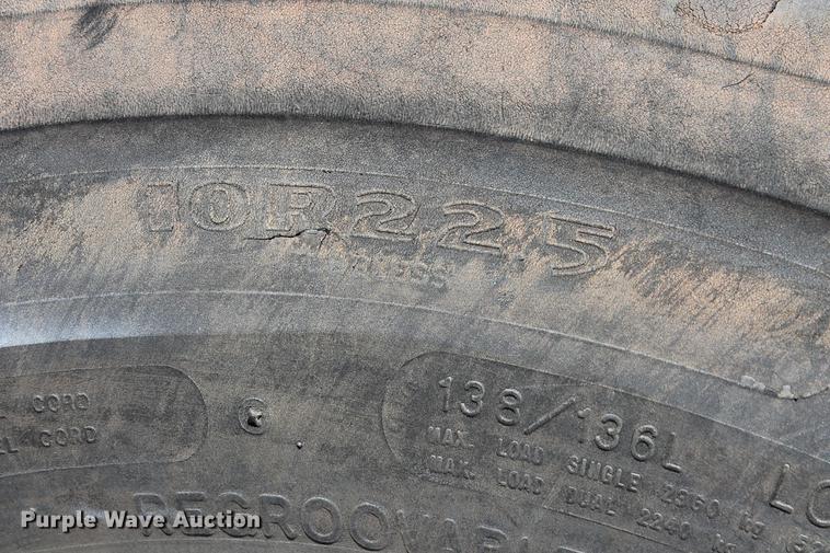 image for item DB5088 2009 International DuraStar 4300 bucket truck