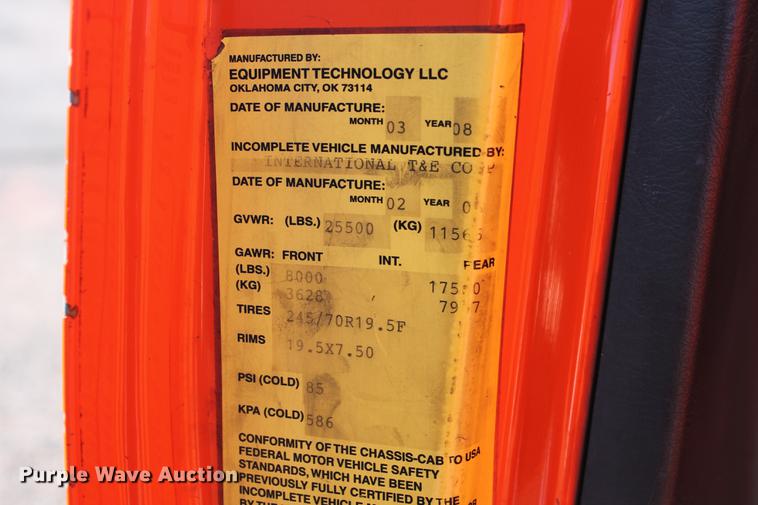 image for item DB5088 2009 International DuraStar 4300 bucket truck