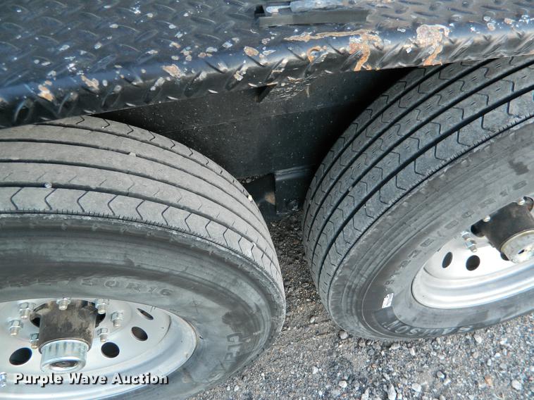 image for item DB6682 2016 Kaufman dump trailer