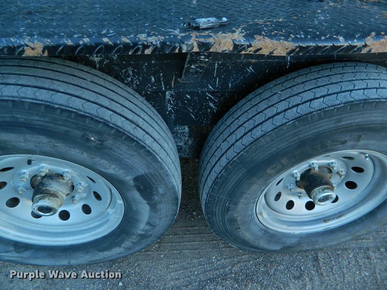 image for item DB6682 2016 Kaufman dump trailer