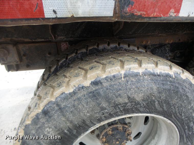 image for item DB9824 1994 Freightliner FLD dump truck