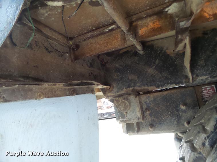 image for item DB9824 1994 Freightliner FLD dump truck