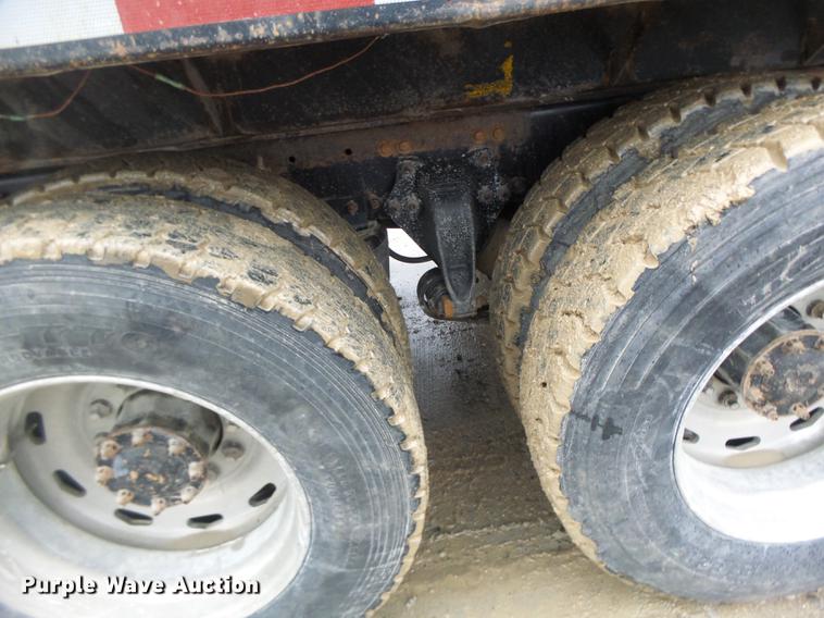 image for item DB9824 1994 Freightliner FLD dump truck