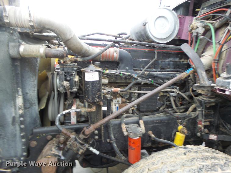 image for item DB9824 1994 Freightliner FLD dump truck