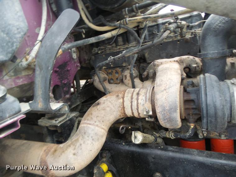 image for item DB9824 1994 Freightliner FLD dump truck