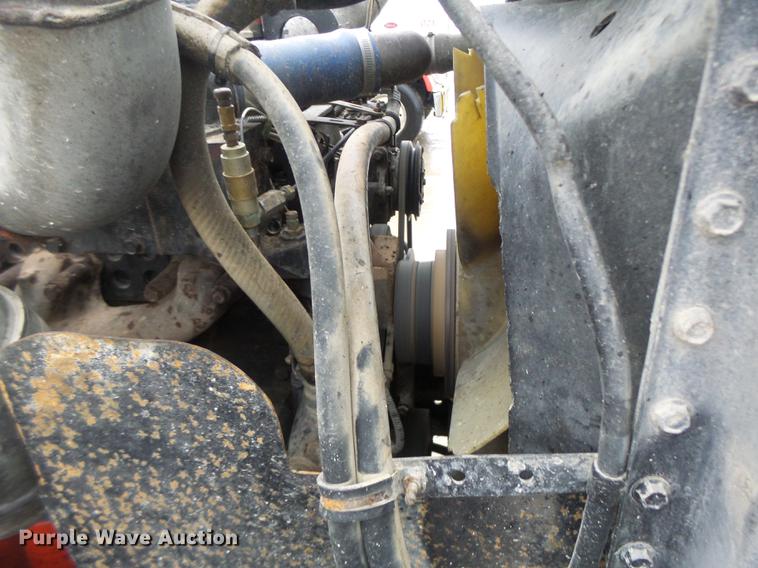 image for item DB9824 1994 Freightliner FLD dump truck