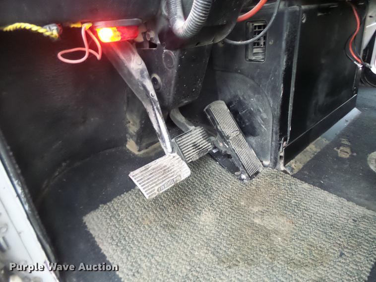 image for item DB9824 1994 Freightliner FLD dump truck