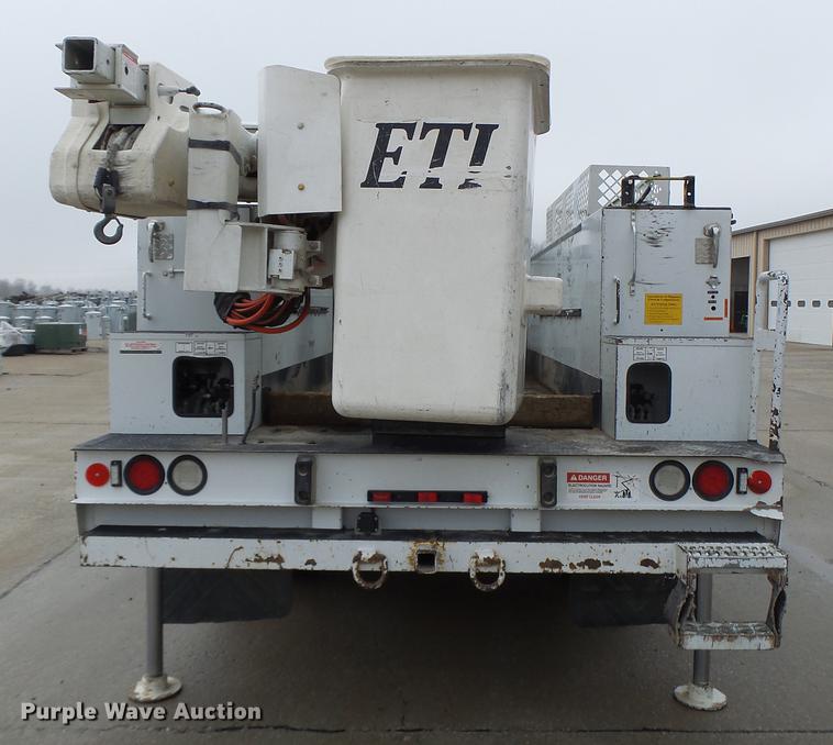 image for item DB9825 2009 Dodge Ram 5500 bucket truck