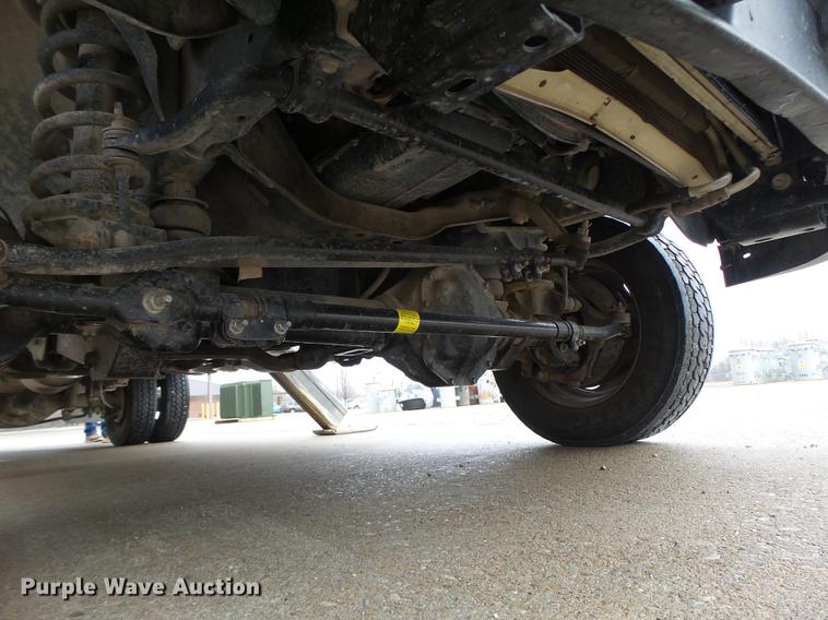 image for item DB9825 2009 Dodge Ram 5500 bucket truck