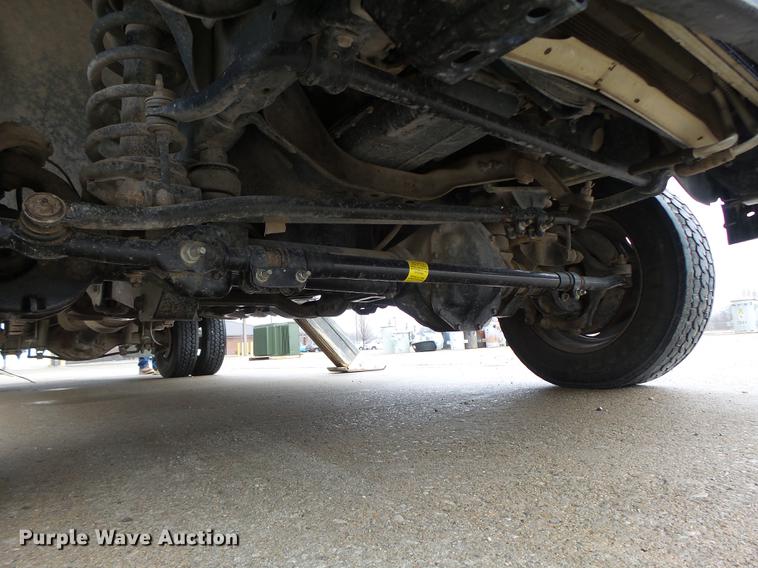 image for item DB9825 2009 Dodge Ram 5500 bucket truck