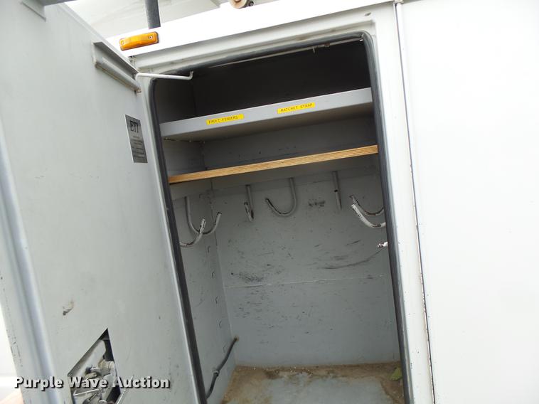 image for item DB9825 2009 Dodge Ram 5500 bucket truck